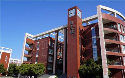 颍上县中学智慧课堂信息化建设